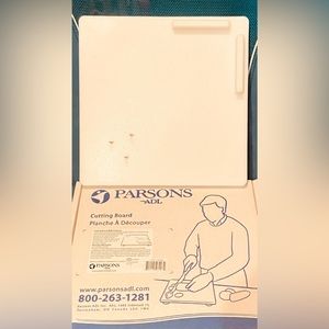 NWT Ability Helping Hands Pronged Food🥒Preparation 🍱 Cutting Board Raised Corns